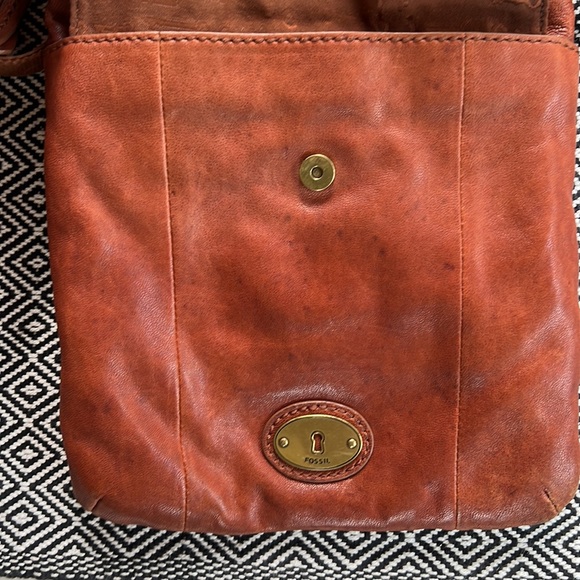 FOSSIL Genuine Leather Crossbody Bag Vintage VGUC - Picture 3 of 8
